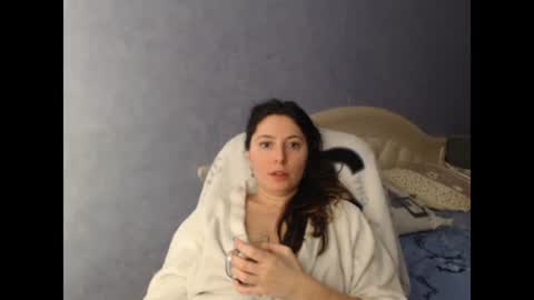 Snapshot of luckylinda23 chatting on February 4, 12:11 pm luckylinda23 online show from February 4, 12:11 pm