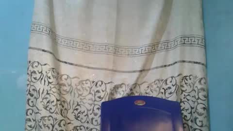 Gloria online show from April 3, 11:03 pm