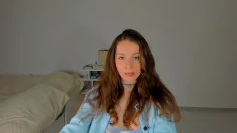 lucy__ray online show from February 3, 8:12 pm