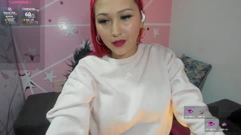 lucy_beatifull online show from January 6, 8:14 am