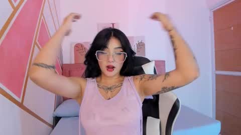 Lucy online show from February 14, 3:30 am