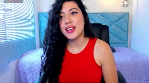 Lucy Greys online show from December 1, 1:14 pm