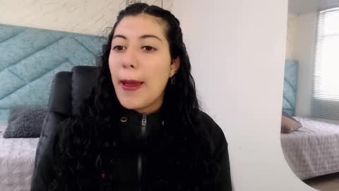 Lucy Greys online show from February 18, 1:21 pm