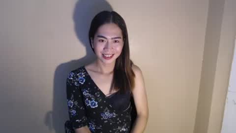 Lucy Anne online show from December 3, 1:43 pm