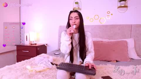 Luciana online show from November 16, 3:52 am