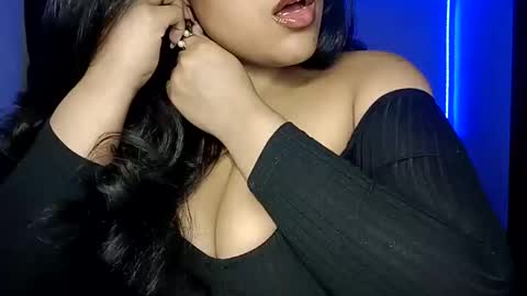 Lucy online show from October 27, 1:34 am