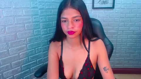 IM LUCY online show from September 14, 5:11 pm