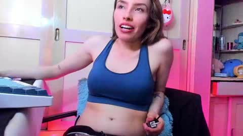 Snapshot of lucy_s3x chatting on September 10, 1:16 am Lulu online show from September 10, 1:16 am