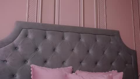 Snapshot of lucyaddison chatting on October 29, 4:50 am LucyAddison online show from October 29, 4:50 am