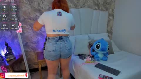 Snapshot of lucyanasilva chatting on February 19, 11:38 am Lucyana Silva online show from February 19, 11:38 am