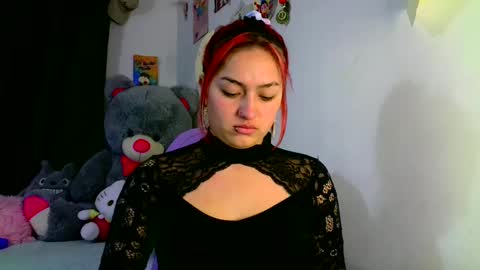 Snapshot of lucycherry__ chatting on March 7, 12:04 am LUCIA online show from March 7, 12:04 am