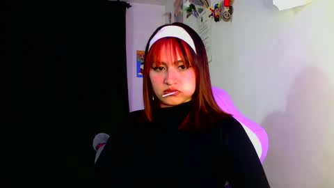 Snapshot of lucycherry__ chatting on February 7, 4:16 am LUCIA online show from February 7, 4:16 am