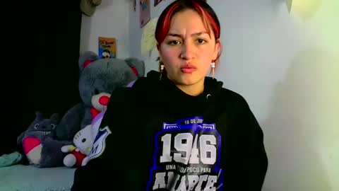 Snapshot of lucycherry__ chatting on March 10, 3:34 am LUCIA online show from March 10, 3:34 am