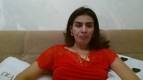 lucydoorbell online show from October 31, 5:28 pm