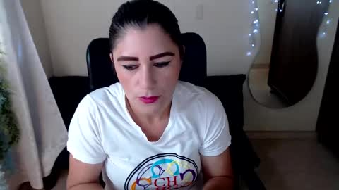 LUCY online show from December 6, 12:27 pm