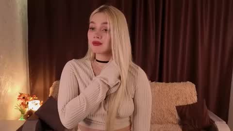 Lucy online show from March 14, 5:14 pm