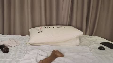 Love kinky Go here  online show from October 29, 6:18 am