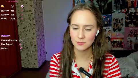 Lucy Rose online show from September 30, 4:01 pm