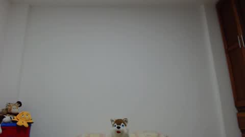 I am Luciana Martin... Welcome in my room online show from December 9, 12:51 pm