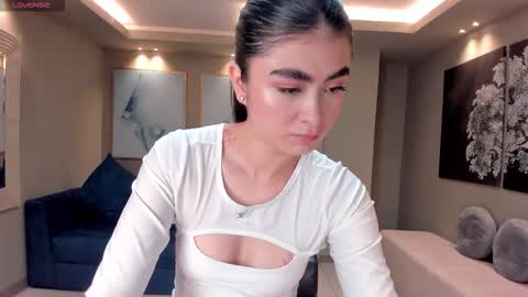 Lucy online show from October 13, 9:28 pm