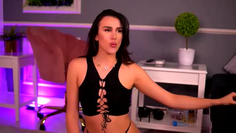 Snapshot of lucyxrios chatting on September 18, 9:46 pm Lucy P online show from September 18, 9:46 pm