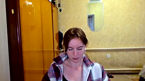 Sofia online show from May 10, 6:04 am