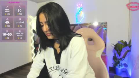 ludo_kitty_tay online show from February 20, 2:40 am