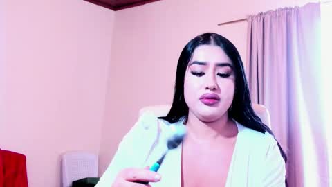 Luisa Diaz online show from September 25, 4:28 pm