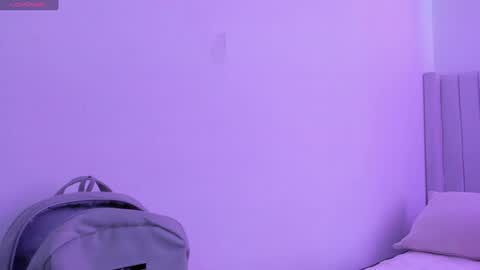 L U I S A online show from December 24, 5:23 pm