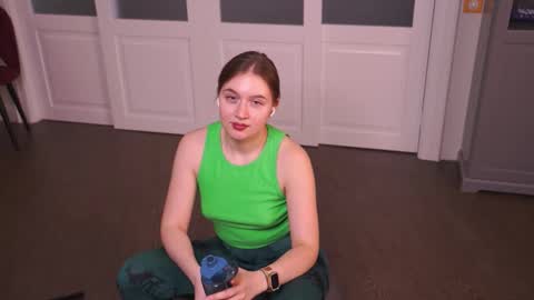 Waneta online show from November 23, 11:34 am