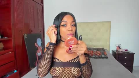 Luissa online show from November 17, 2:07 pm