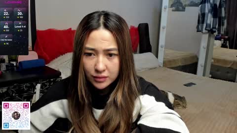 luluu_l online show from January 9, 9:16 pm