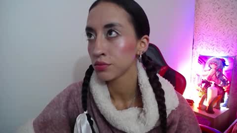 Luly online show from November 18, 3:29 am