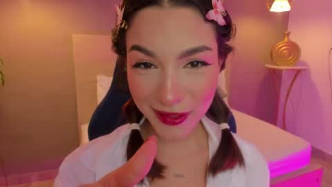 Snapshot of luma_sky chatting on September 27, 3:03 am L U M A online show from September 27, 3:03 am