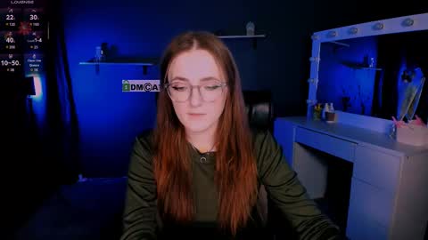 Snapshot of luna_berryy chatting on March 10, 8:34 pm luna_berryy online show from March 10, 8:34 pm