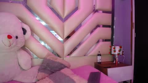 Snapshot of luna_corrs_ chatting on December 14, 3:28 am LUNA online show from December 14, 3:28 am