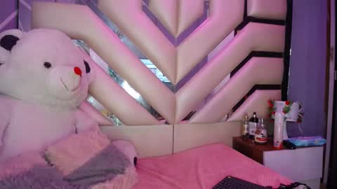 Snapshot of luna_corrs_ chatting on January 15, 2:27 am LUNA online show from January 15, 2:27 am