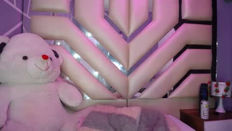 Snapshot of luna_corrs_ chatting on December 12, 3:10 am LUNA online show from December 12, 3:10 am