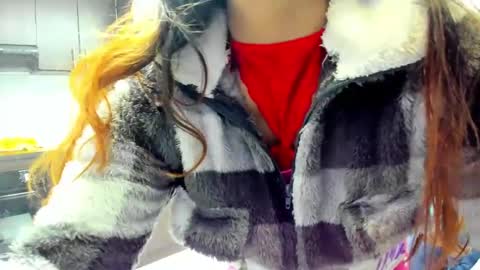 luna  online show from February 15, 8:44 am