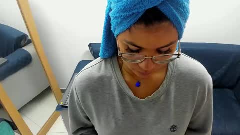 luna  online show from February 3, 8:57 am