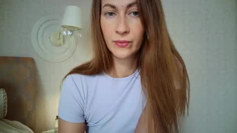 luna_hoti online show from September 25, 6:56 am