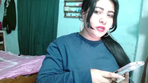 luna_india online show from January 26, 2:03 am