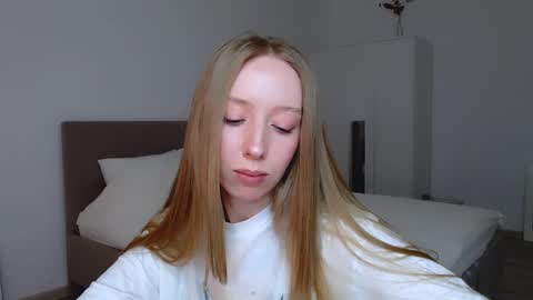 Snapshot of luna_insanity chatting on December 14, 9:02 pm Luna online show from December 14, 9:02 pm