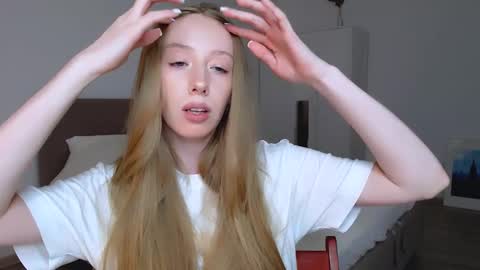 Snapshot of luna_insanity chatting on December 28, 9:40 pm Luna online show from December 28, 9:40 pm