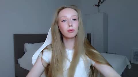 Snapshot of luna_insanity chatting on September 9, 9:03 pm Luna online show from September 9, 9:03 pm