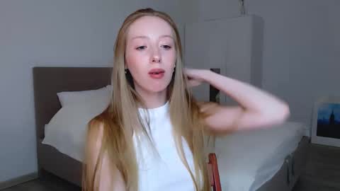 Snapshot of luna_insanity chatting on December 4, 8:07 pm Luna online show from December 4, 8:07 pm