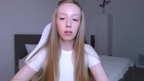 Luna online show from November 22, 9:06 pm