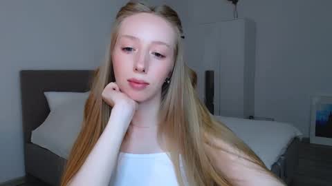 Snapshot of luna_insanity chatting on January 12, 9:08 pm Luna online show from January 12, 9:08 pm