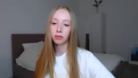 Snapshot of luna_insanity chatting on February 12, 7:56 pm Luna online show from February 12, 7:56 pm