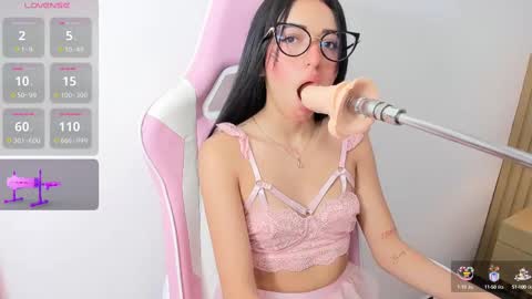 luna_kiss18 online show from March 11, 12:06 pm
